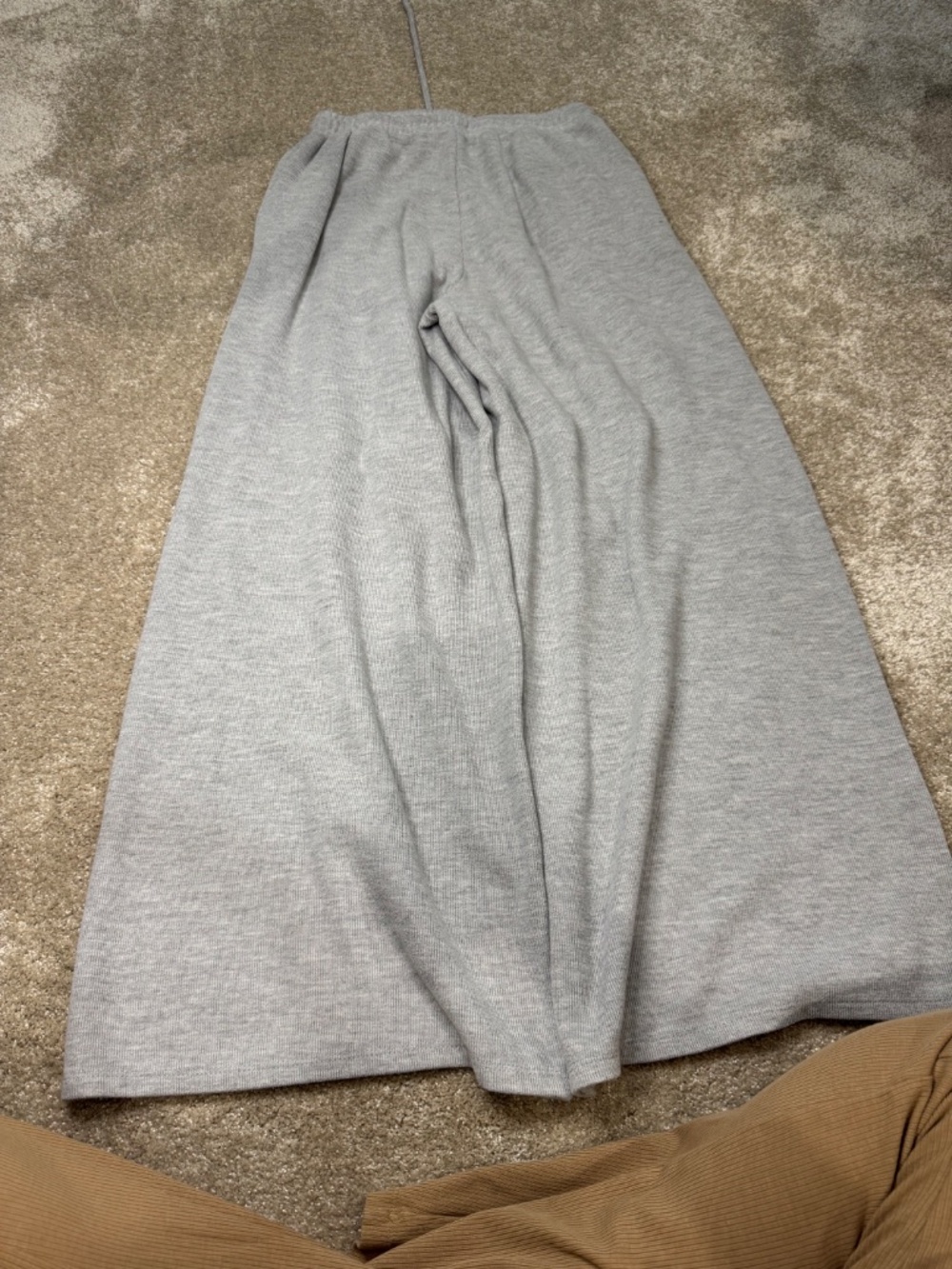 Zara Wide Leg Sweatpants, size small - Picture 3 of 4